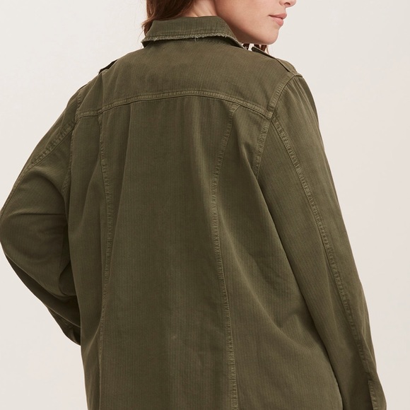 NWOT Torrid Floral Embroidered Utility Jacket - Picture 2 of 5